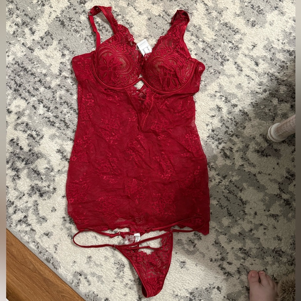 Intimissimi Scarlet Lace Chemise